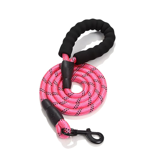 Correa para perro 1,5m de largo por 1,2cm de grosor, empuñadura antideslizante y acolchada.